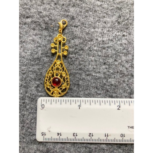 New Classical retro Hanfu Earrings Golden Tang‎ Dynasty Hollow Small Lute - Picture 5 of 6